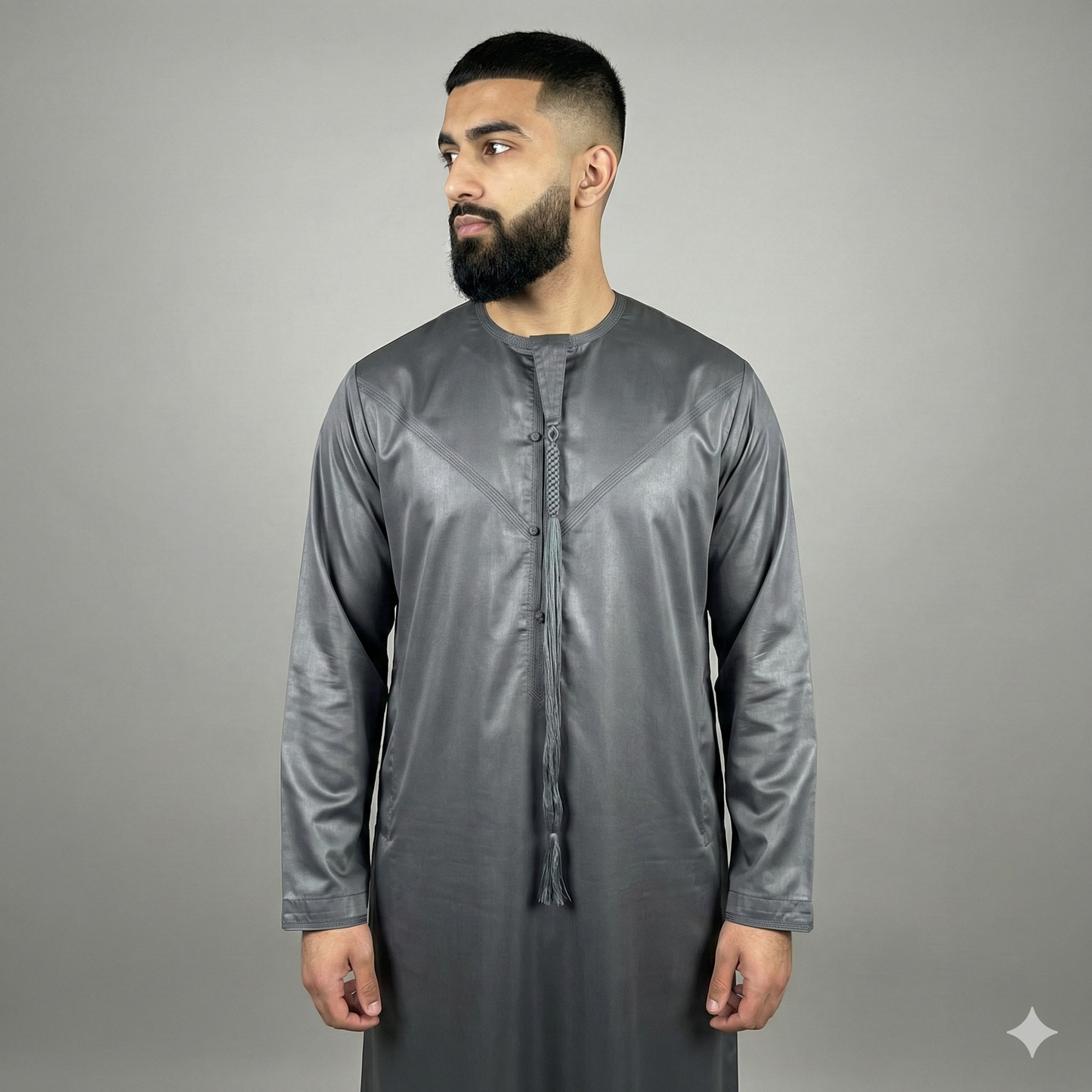 Mens Emirati Tassel Thobe Shiny