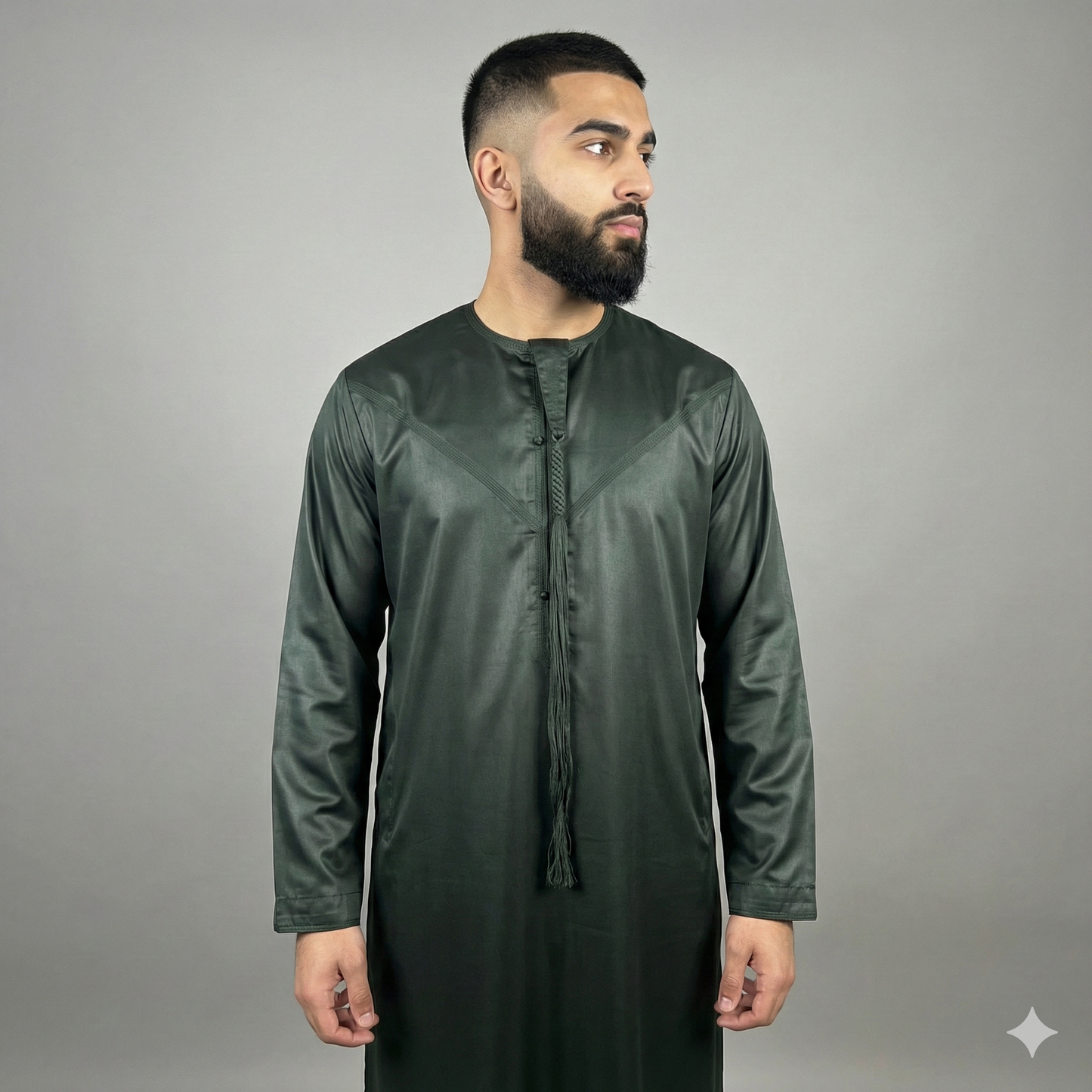 Mens Emirati Tassel Thobe Shiny